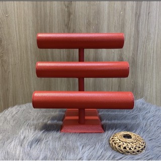 Trụ 3 tầng trưng bày vòng đẹp size 25x24