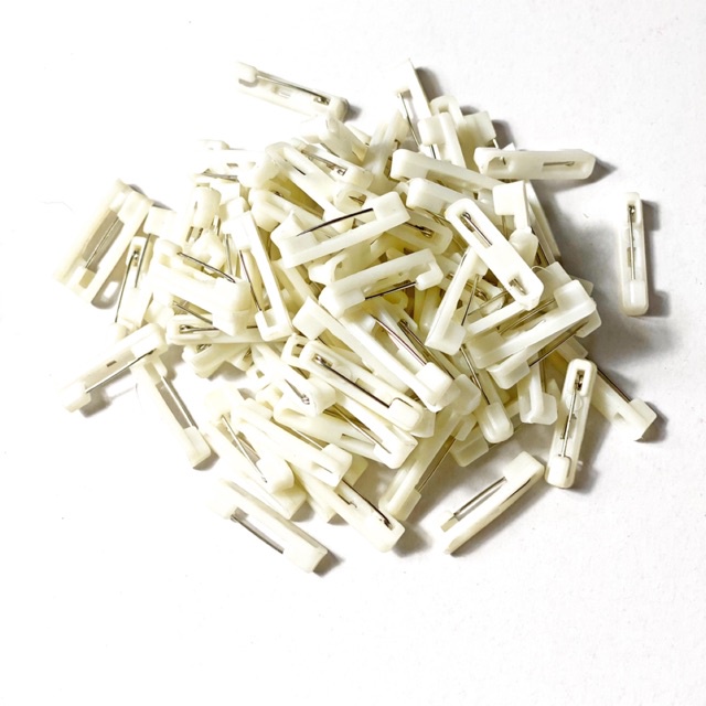 100 Ghim cài áo bằng nhựa