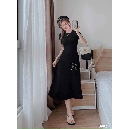 Đầm váy thun gân tăm dáng thân dài xẻ tà thiết kế đơn giản xinh xắn dành cho các tình yêu