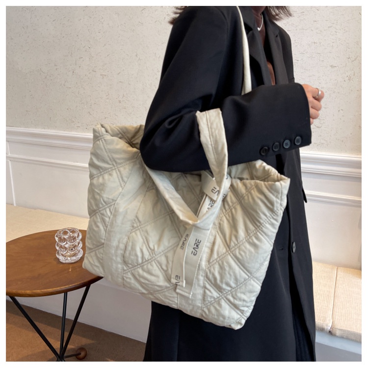 Túi tote Đeo Một Vai Bằng cotton Họa Tiết Hình Thoi Phong Cách Mới