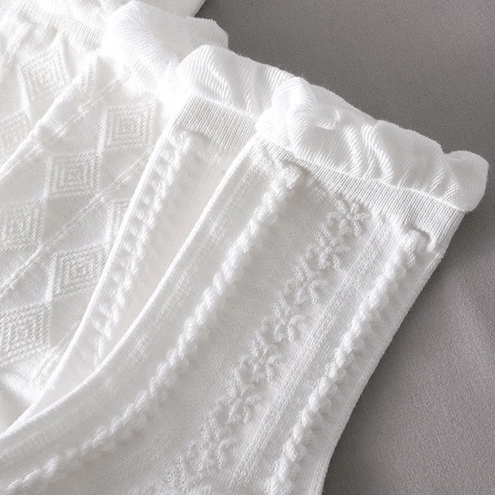 Tất nữ Yansoo cổ cao vintage dễ thương chất cotton co giãn 4 chiều thoáng khí phong cách màu trắng PK20