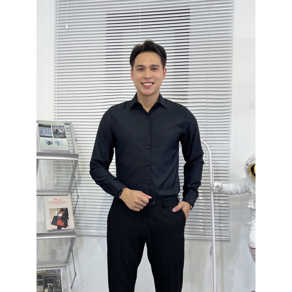 Áo Sơ Mi Trơn Màu Đen Xanh Dương, Đỏ, Xám, Dành Cho Nữ Và Nam Siêu Sale Hot Nhất Minh.Tri.Fashion Mới Ra Trong Năm Nay