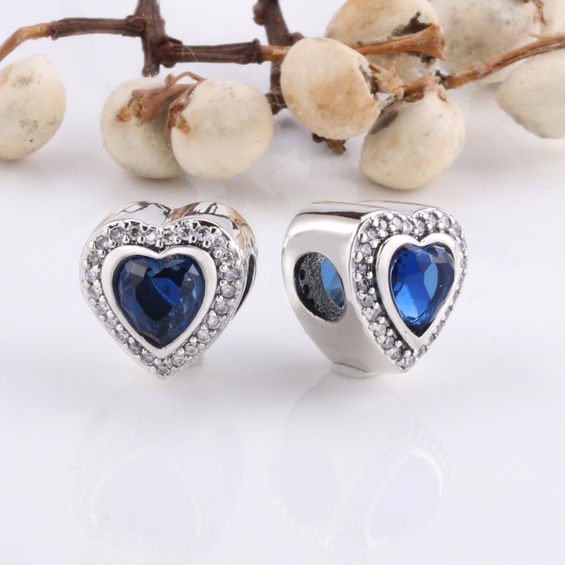 Charm xỏ trái tim viền đính đá - Linhcharms