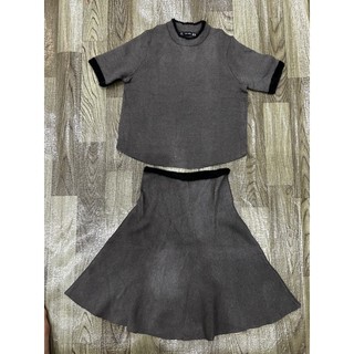 Set áo và chân váy zara
