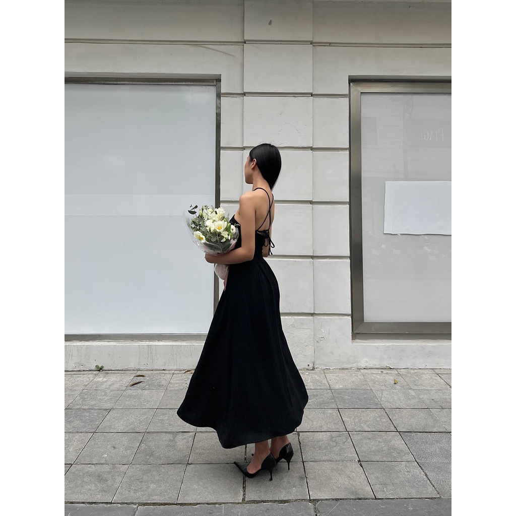 Lucy Dress_ đầm yếm xẻ ngực có sẵn mút ngực chất liệu linen Bamboo_hanami Store