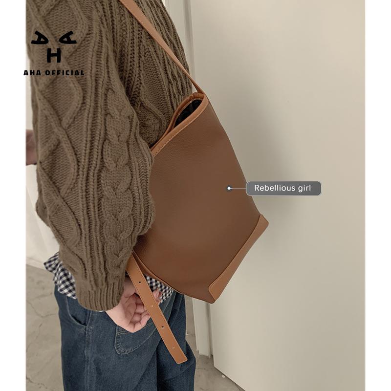 Túi Xách Đeo Vai Cỡ Lớn Phong Cách Cổ Điển Thời Trang Cao Cấp Cho Nữ