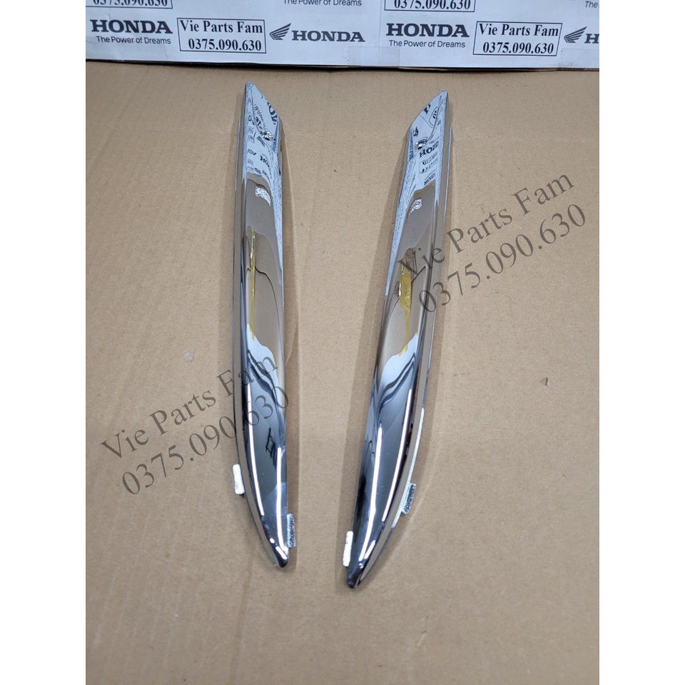 Cặp nẹp sườn AB 110 đời đầu, Air Blade 110 2007-2008-2009-2010, hàng chính hãng Honda mới 100%