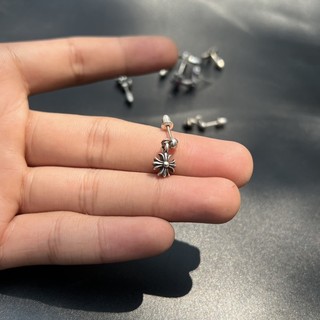 bông tai chromehearts