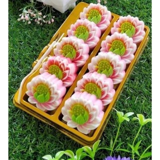 Khuôn silicon cupcake hoa sen 5cm, 3cm