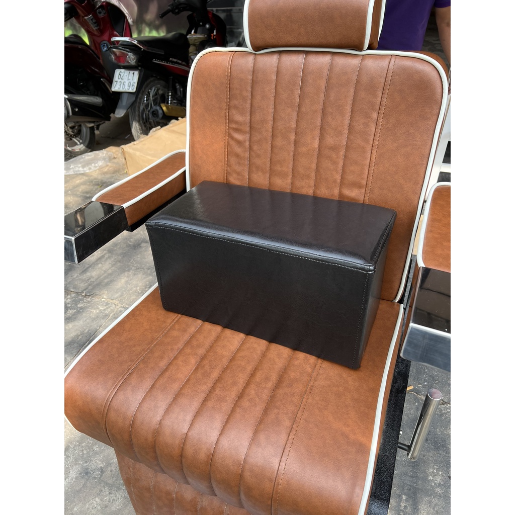 ĐÔN NGỒI CẮT TÓC DÀNH CHO TRẺ EM, THUẬN TIỆN CHO THỢ CẮT