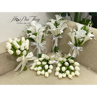 Hoa cưới cầm tay cô dâu bằng lụa cao cấp