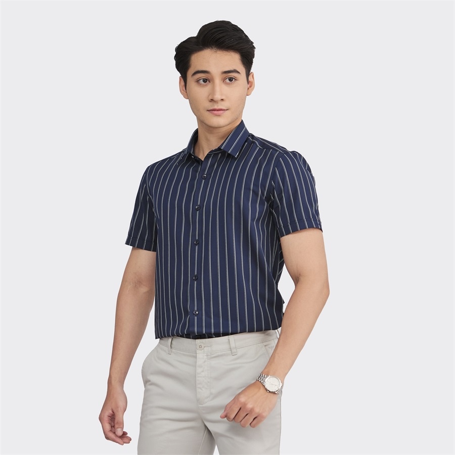 Áo sơ mi nam ngắn tay ARISTINO ASS122S2 công sở màu xanh tím than kẻ sọc vải sợi tre dáng slim fit tà lượn không túi