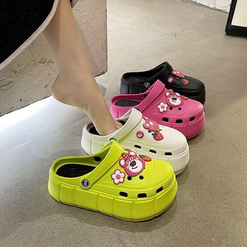 Dép gấu dâu lỗ giày dâu tây gấu cao cao cát dép bọc đầu trượt