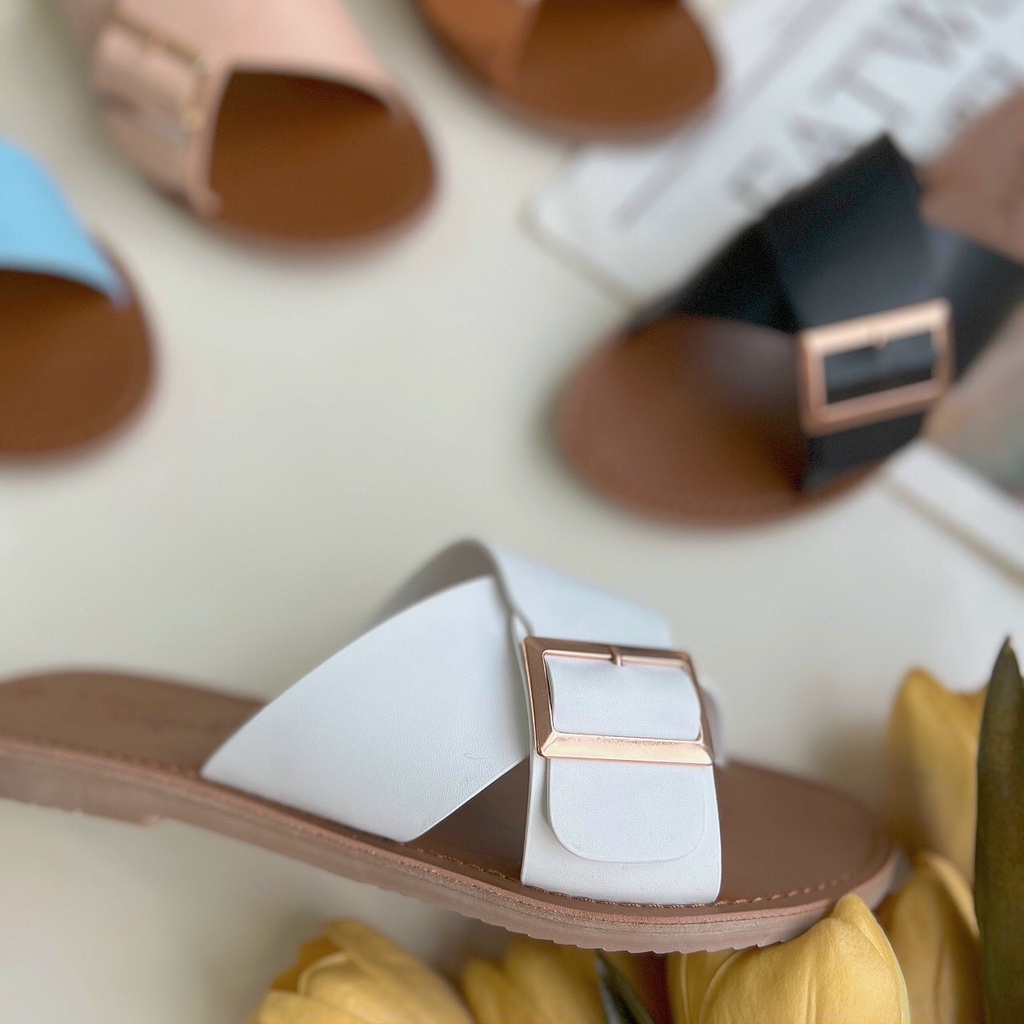 Dép Lê nữ quai chéo chất liệu da nhiều màu, đế TPR dẻo chống trơn trượt