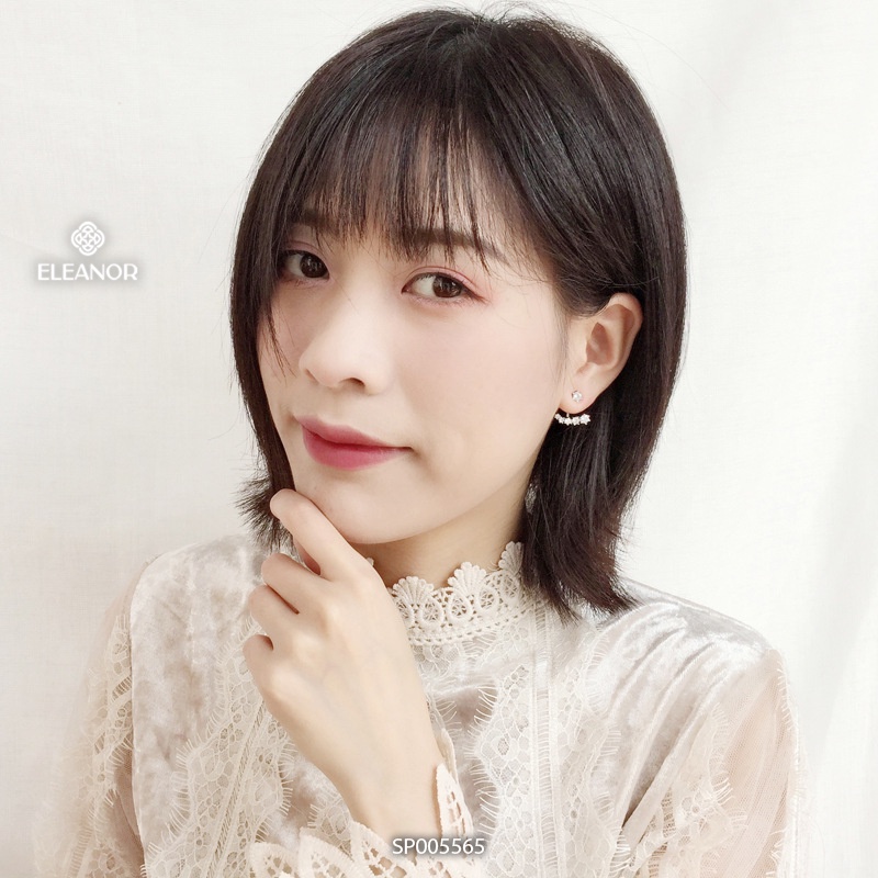 Bông tai nữ chuôi bạc 925 Eleanor Accessories viền đính đá kiểu dáng độc đáo phụ kiện trang sức 5565