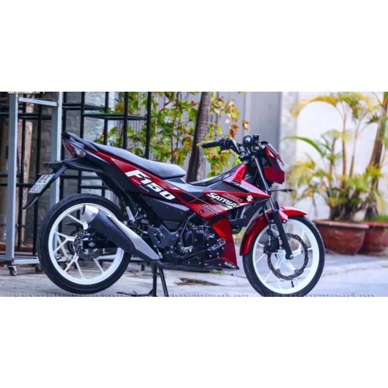 TEM SATRIA ĐỎ KIỂNG