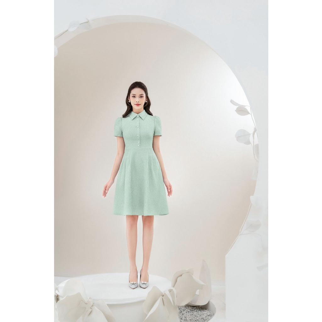 Đầm thiết kế JM Dress Design xòe cổ đức tay ngắn chân dập ly vẻ đẹp quý cô công sở, chất liệu nhăn nhẹ nhàng 1S41.2211ST
