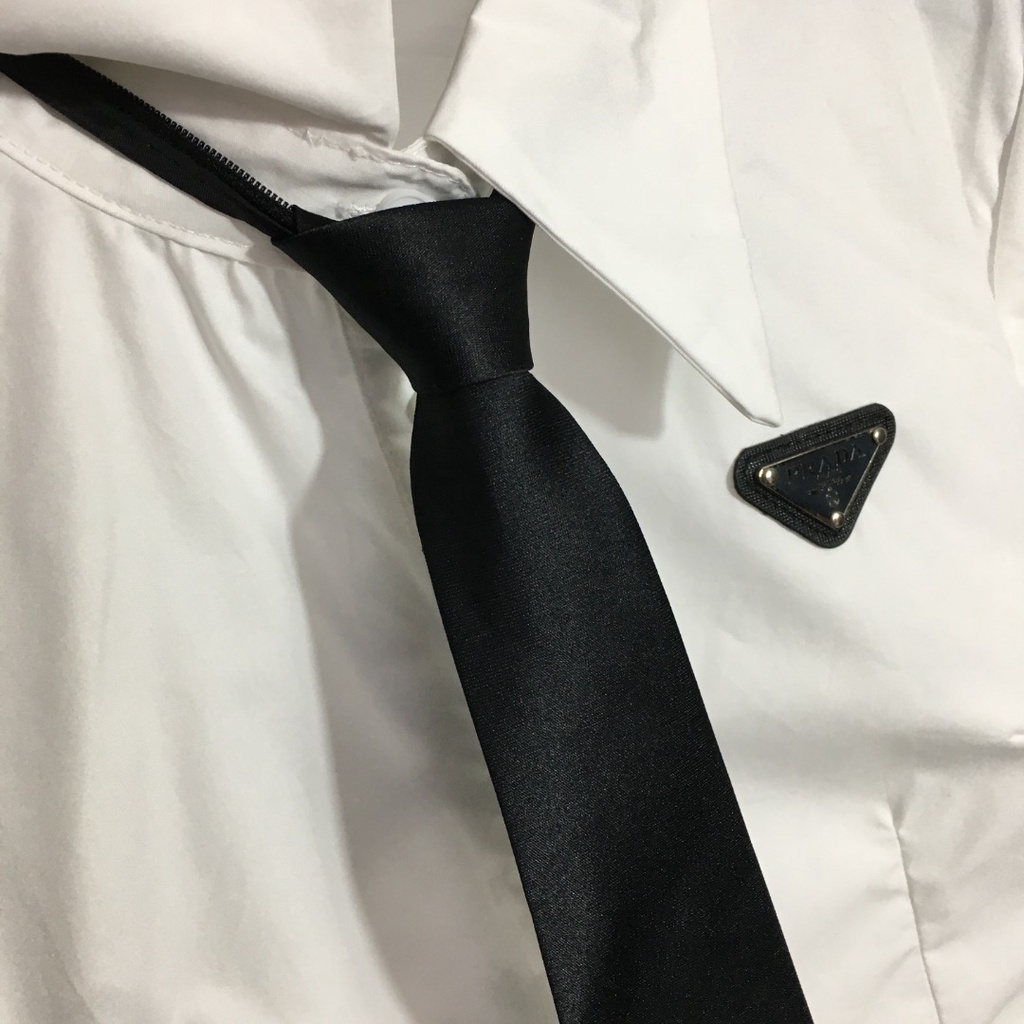 Áo sơ mi dài tay nữ Prada thắt cà vạt phong cách thanh lịch