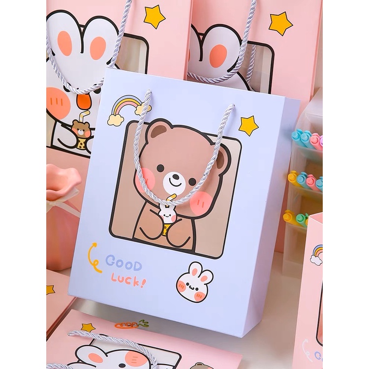 Túi Giấy Có Quai Đựng Quà Họa Tiết Hoạt Hình Đáng Yêu