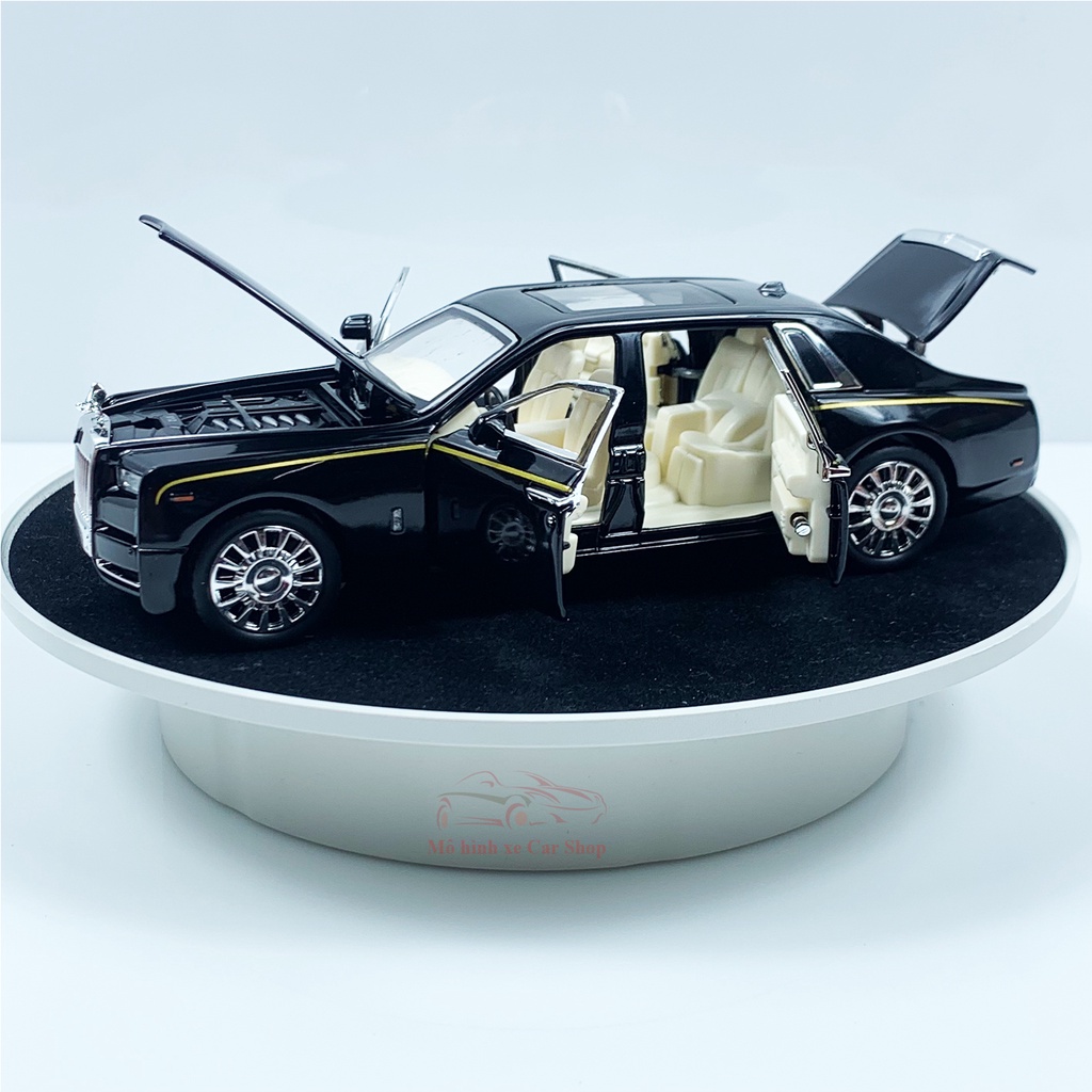 Mô hình xe Rolls-Royce Phantom VIII tỉ lệ 1:32