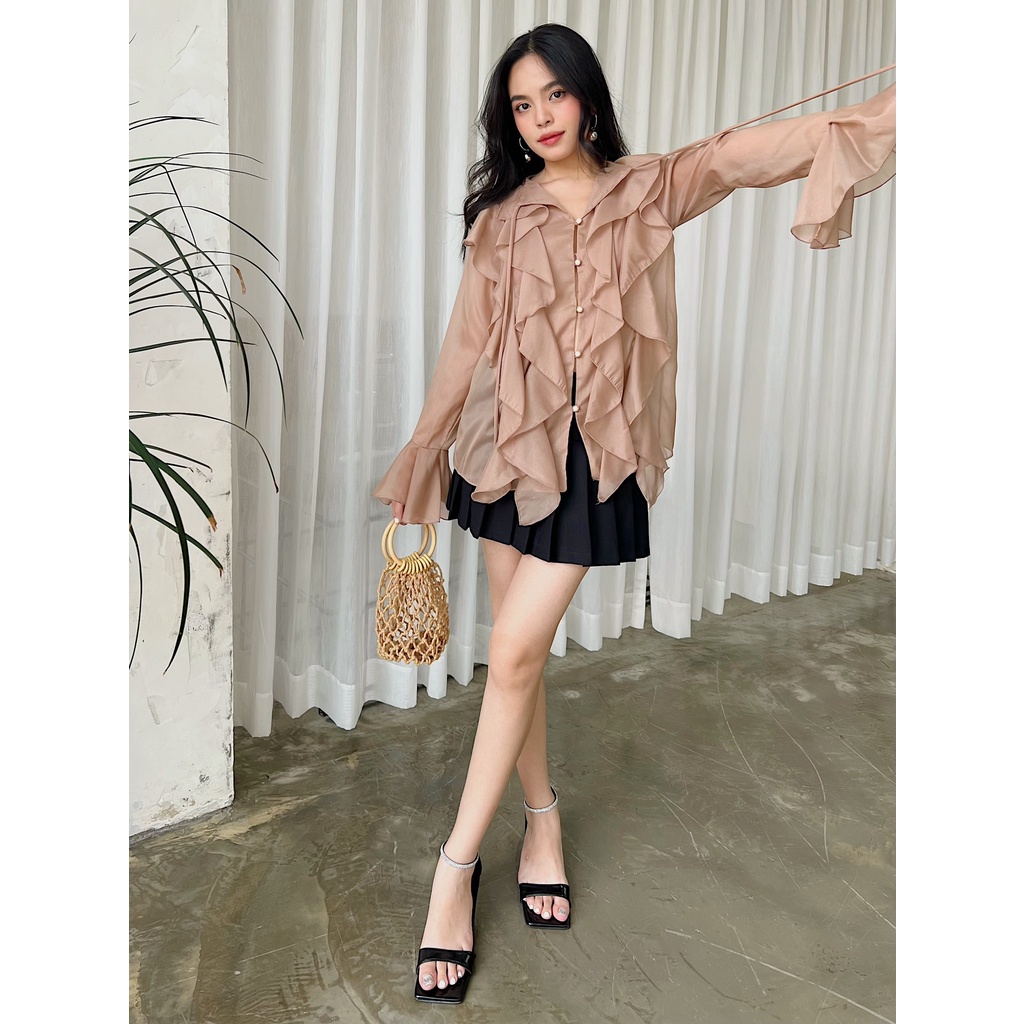 WHITELAZZ │Áo sơ mi voan bèo nhún - Levoan Ruffled Sleeve Shirt