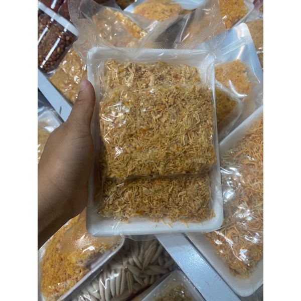 1vĩ 3 miếng cơm cháy như hình 170g có hút chân không