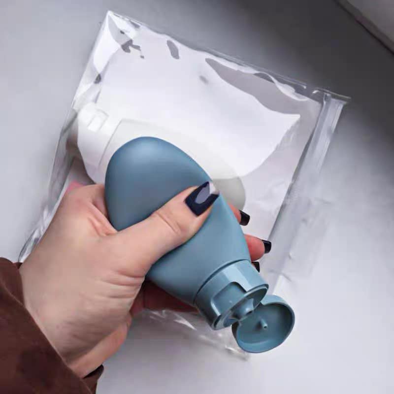 Lọ chiết mỹ phẩm, dầu gội, sữa tắm mang đi du lịch siêu tiện lợi kèm túi zip dung tích 60ml
