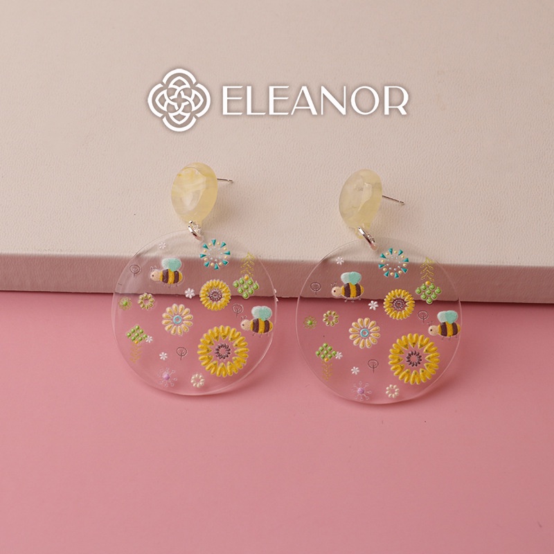 Bông tai nữ chuôi bạc 925 hình tròn trong suốt Eleanor Accessories họa thiết hoa và con ong phụ kiện trang sức 5532