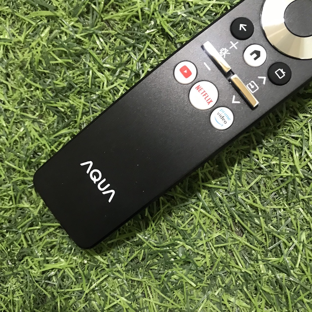 Điều khiển tivi aqua giọng nói, Remote TV AQUA QLED 4K 65 inch 65AQTS6UG có mic điều khiển giọng nói