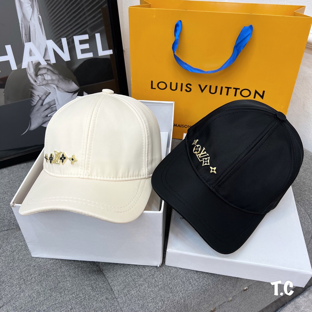 MŨ LƯỠI TRAI ĐÍNH TAG LV