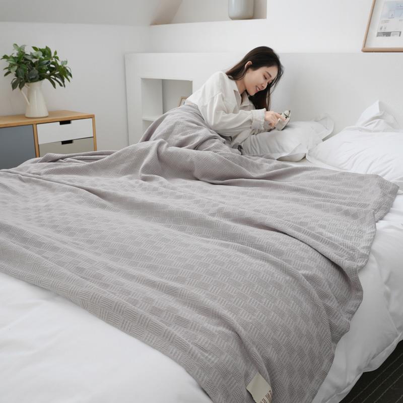 Chăn Bông cotton Mỏng Mùa Hè Thoáng Khí Cho Ghế sofa / Ngủ Trưa / Văn Phòng