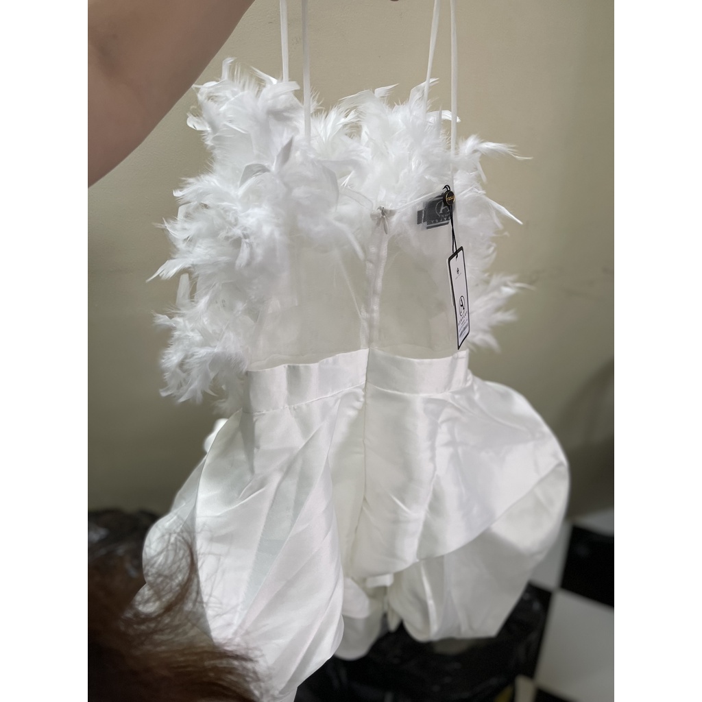 ĐẦM LÔNG VŨ XÒE ASHYLEY