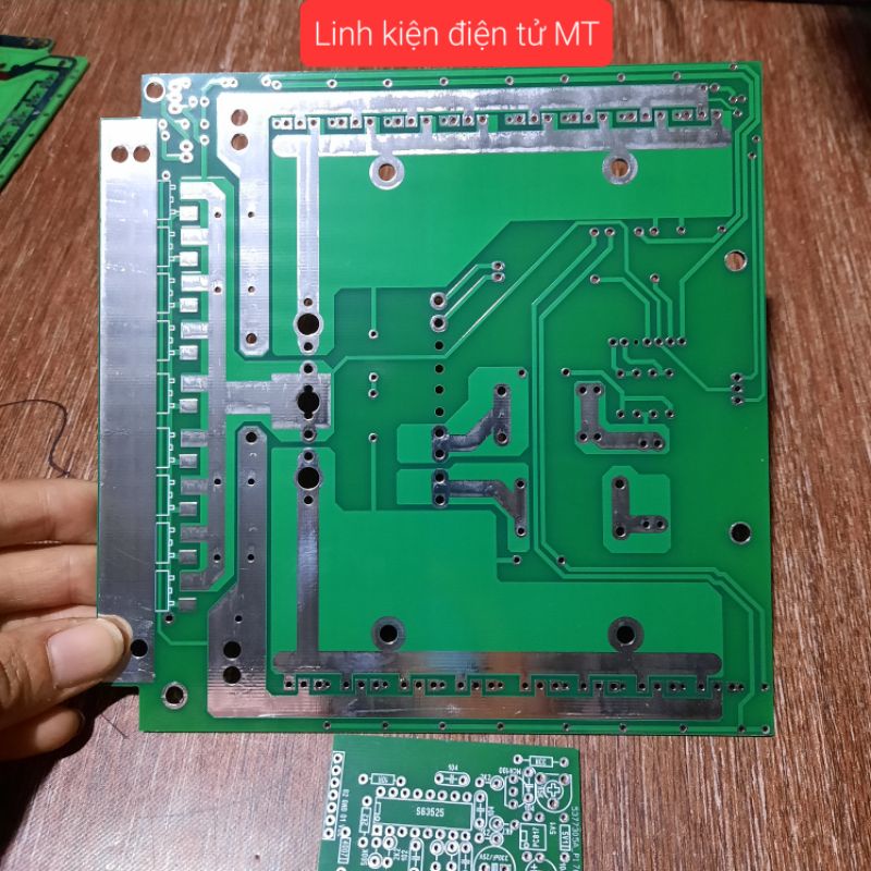 Bo nguồn 16fet, có kèm bo dao động