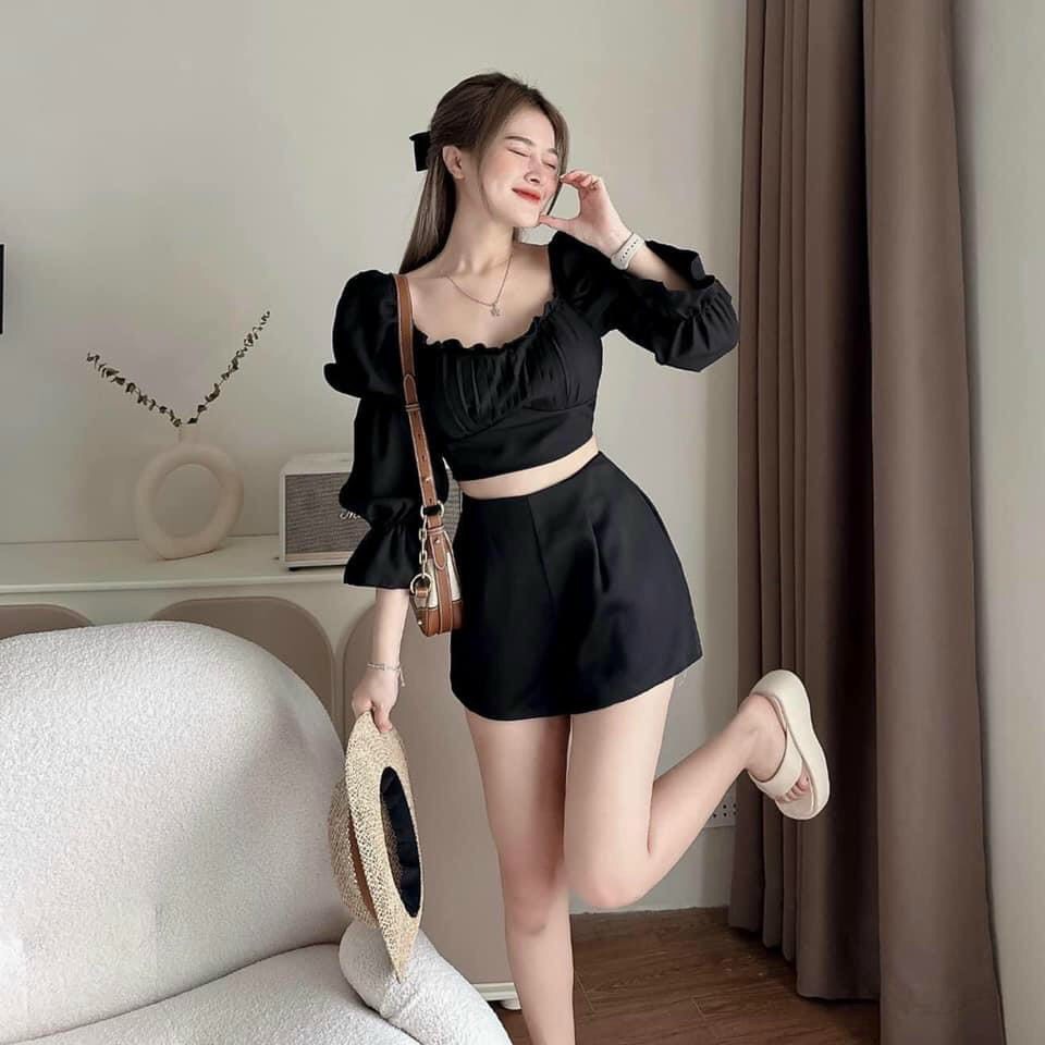 Sét bộ đùi nữ áo tay bồng xếp ly cực xinh trẻ