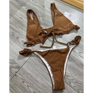Bikini 2 mảnh viền bèo