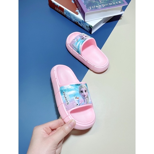 Dép lê công chúa