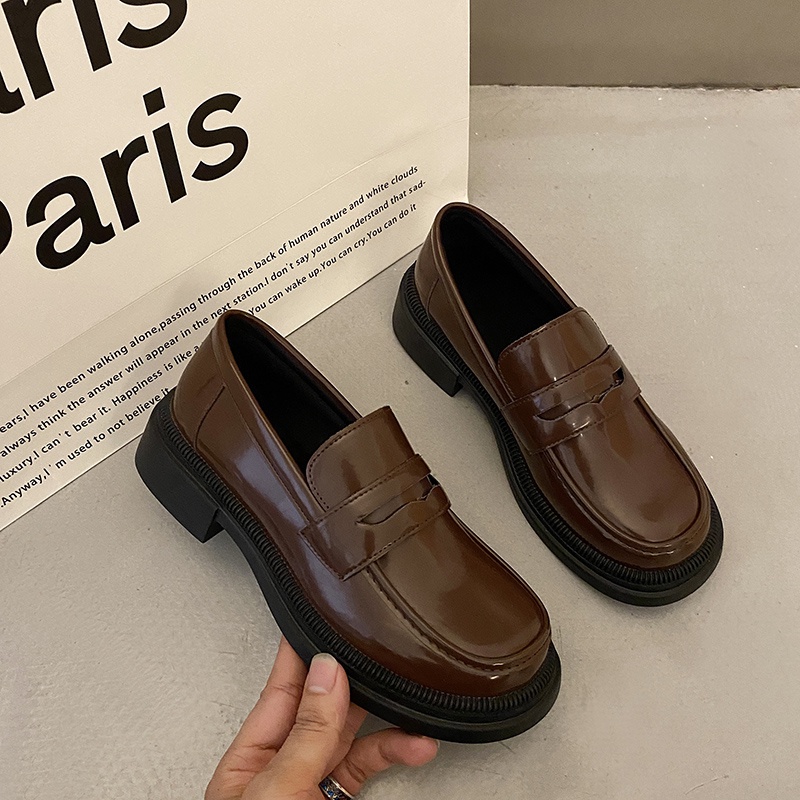 Giày nữ big size đế bằng size 40 41 42