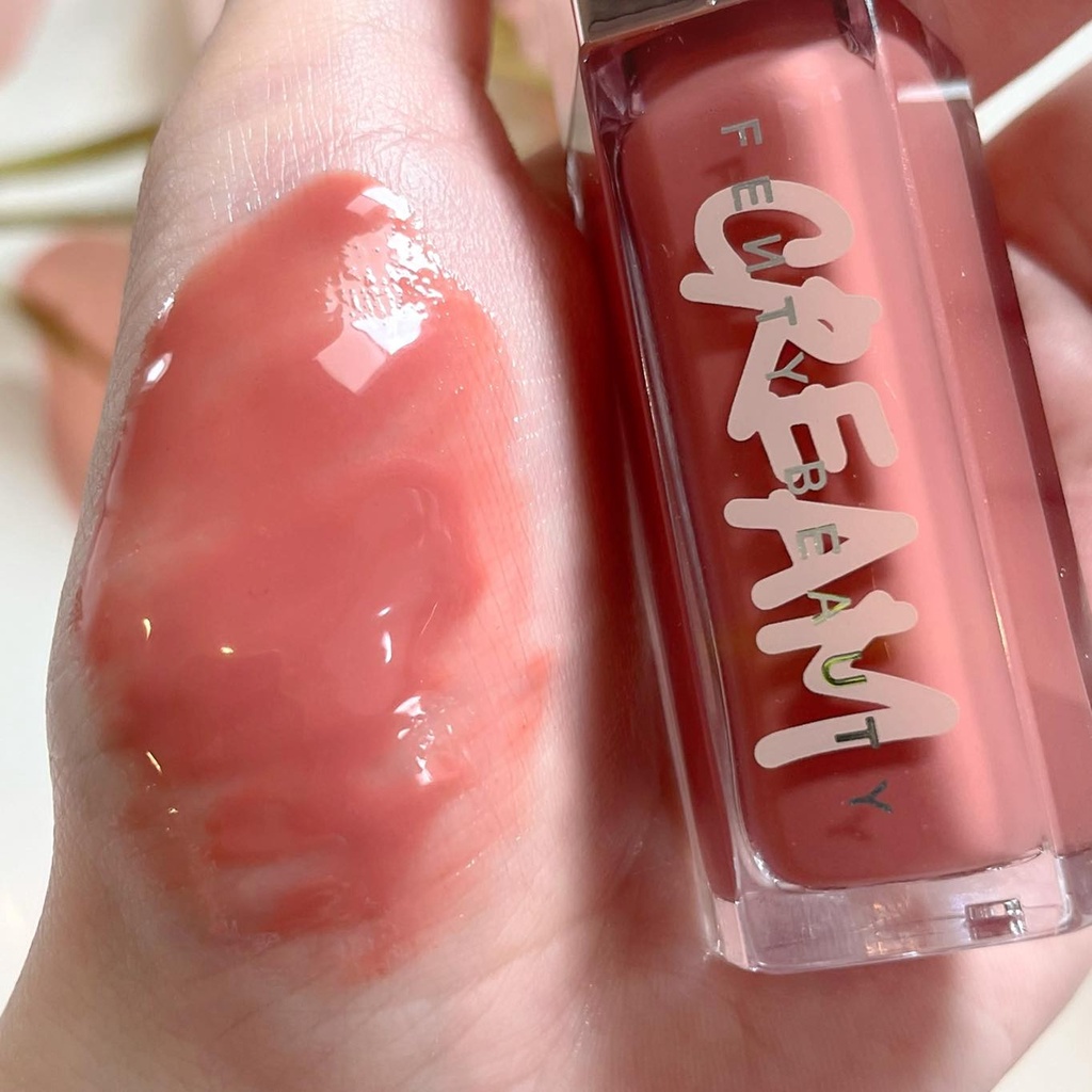 Son kem bóng Fenty Beauty Gloss Bomb Cream cho đôi môi căng mọng