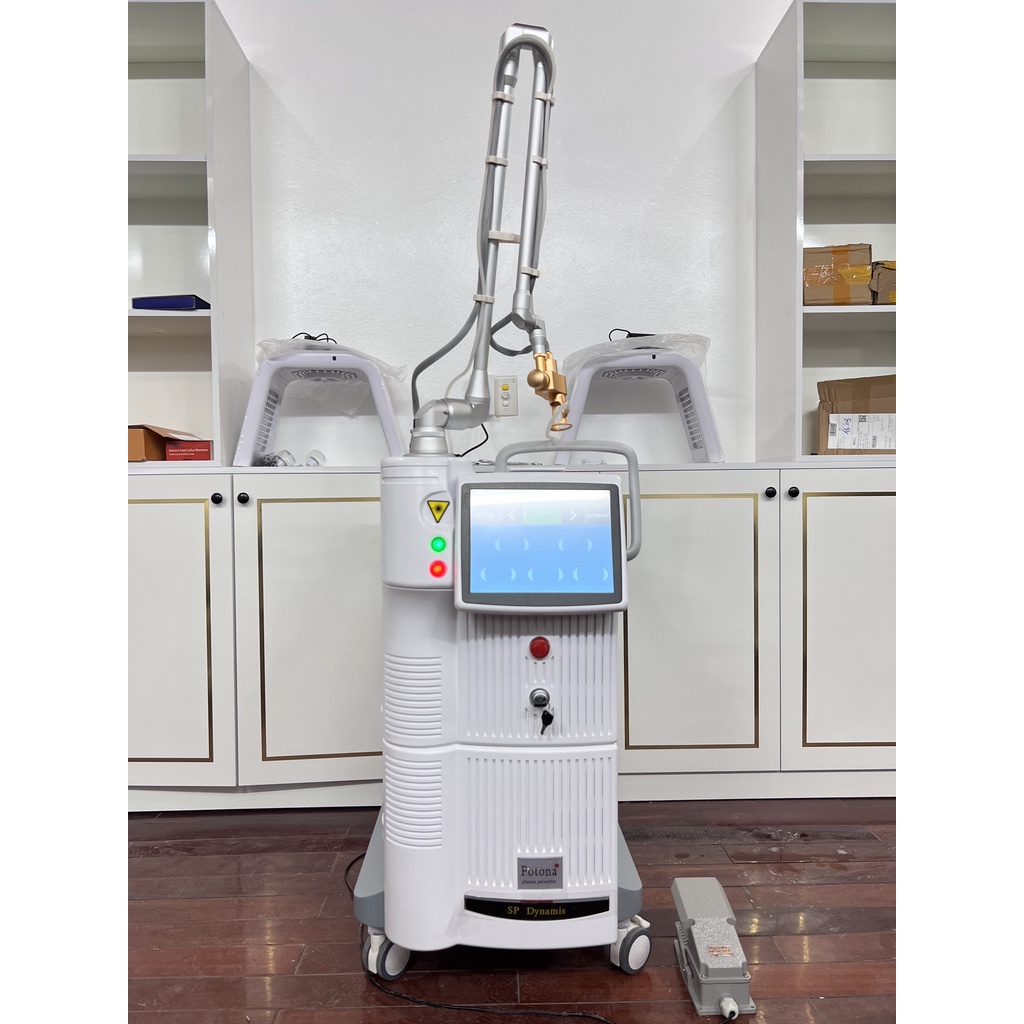 Máy Lazer CO2 FRACTIONAL Đa Chức Năng Loại Chuẩn