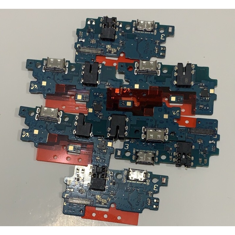 Cụm bo mạch sạc thay thế cho Đt Samsung A30 Zin New