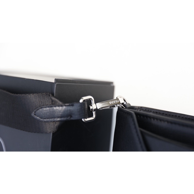 Túi đeo chéo Prada kèm ví size 19cm fullbox chất da xước fullbox