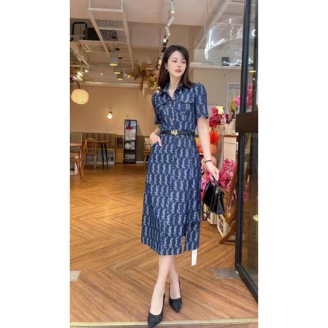 Hàng nhập - Đầm jean suông tay ngắn cổ sơ mi cài nút trước, váy bò hoa văn sang trọng