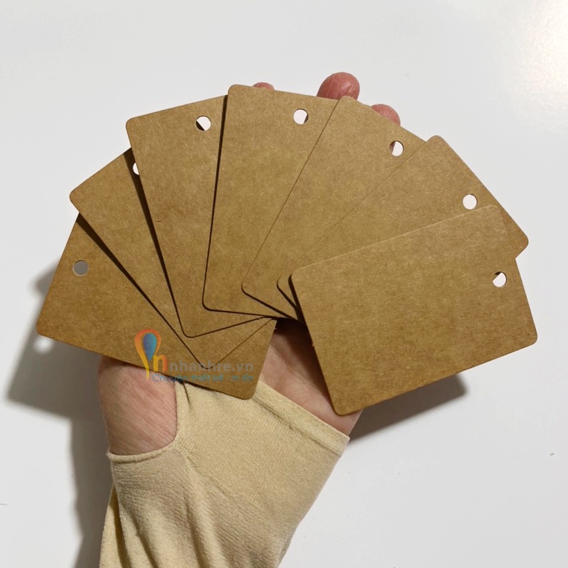 TAG GIẤY KRAFT CÓ SẴN KHÔNG IN | ĐỊNH LƯỢNG 370GSM 5CM x 7.5CM | TREO QUẦN ÁO, TRANG TRÍ - BAOBIONLINE