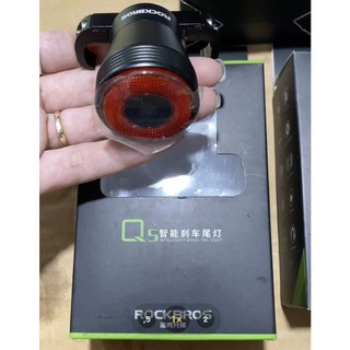 Đèn hậu xe đạp cao cấp rockbros q5
