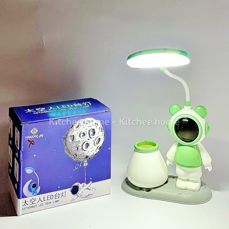 Đèn Ngủ Led Để Bàn Tích Điện Hình Kèm Ống Bút Và Gọt Bút Chì Hình Phi Hành Gia 3 Màu Sắc Đáng Yêu | BigBuy360 - bigbuy360.vn