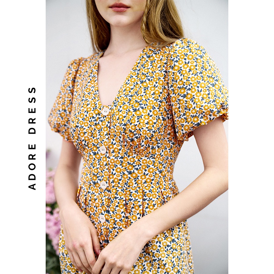 Đầm mini dress thô in họa tiết hoa nhí vàng nền be 3ASDR1143 ADORE DRESS