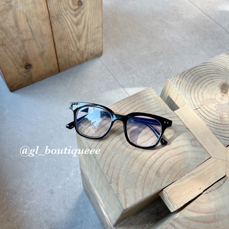 Kính SS form vuông