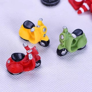 Mô hình xe máy cổ màu đỏ M2037
