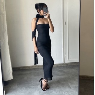 Đầm lưới hoa hồng đen