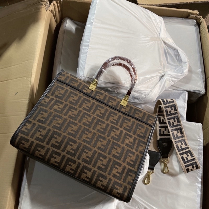 Túi xách nữ công sở Size 35cm xách tay kém dây bản to siêu đẹp